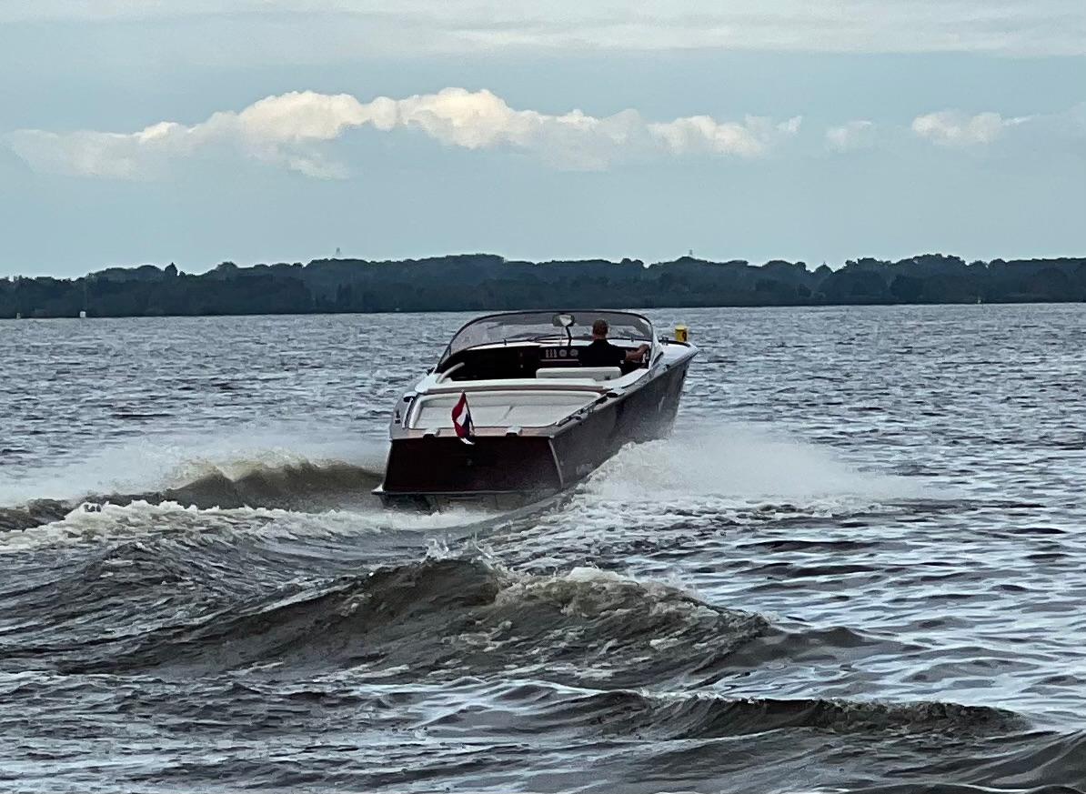 Boesch 850 Runabout Deluxe 1991 – houten klassieker met 604 pk - Foto 18