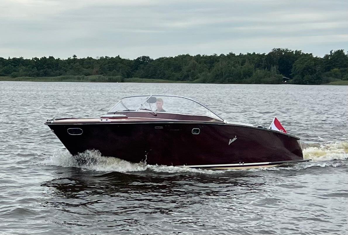 Boesch 850 Runabout Deluxe 1991 – houten klassieker met 604 pk - Foto 21