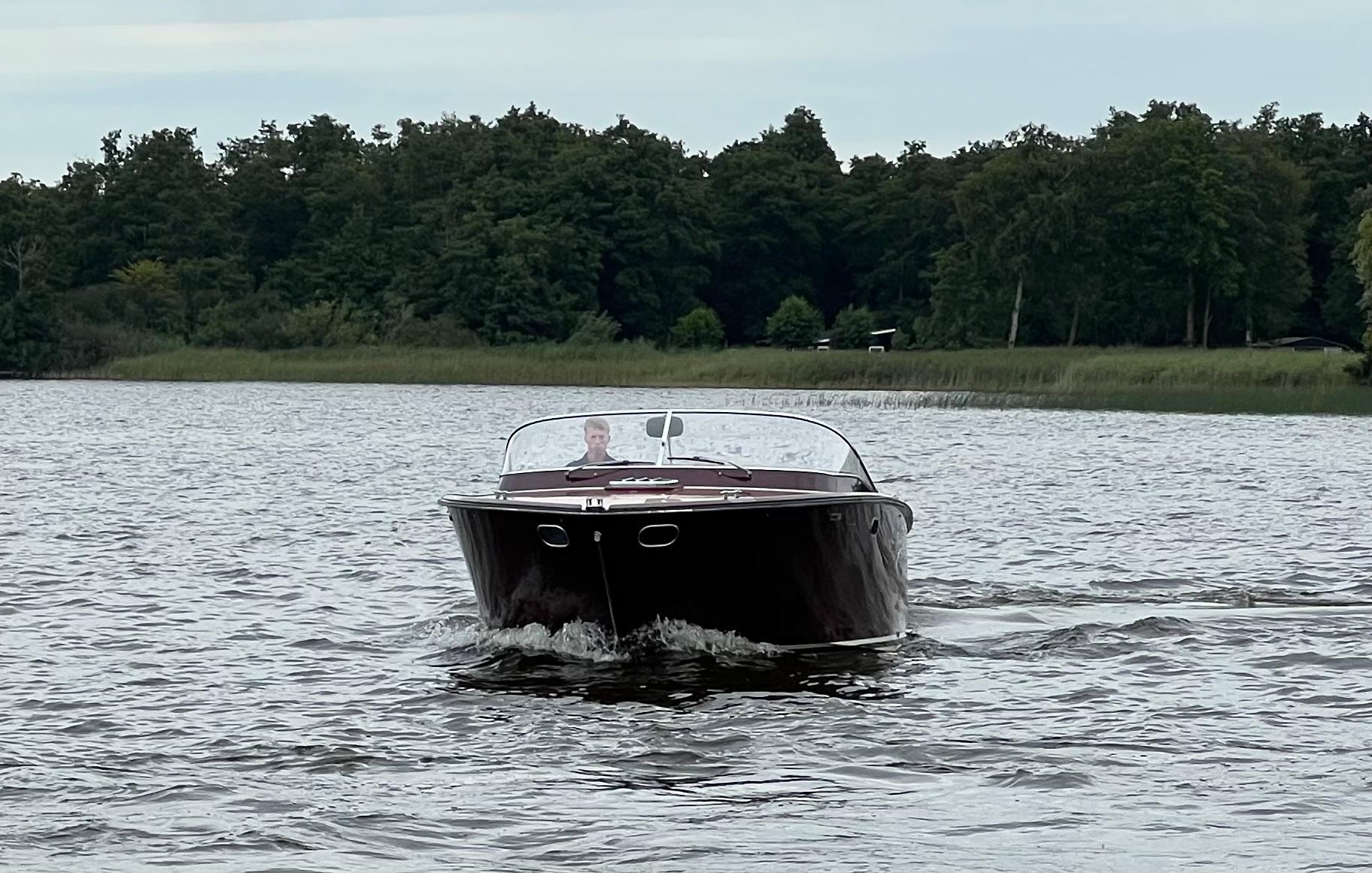 Boesch 850 Runabout Deluxe 1991 – houten klassieker met 604 pk - Foto 22