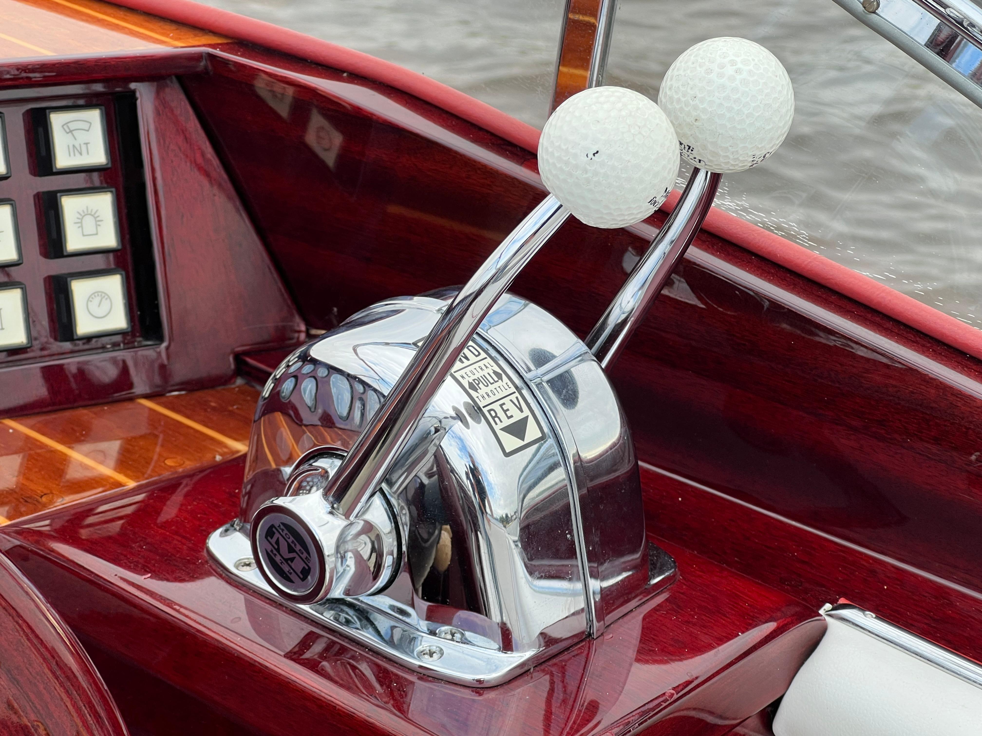 Boesch 850 Runabout Deluxe 1991 – houten klassieker met 604 pk - Foto 29