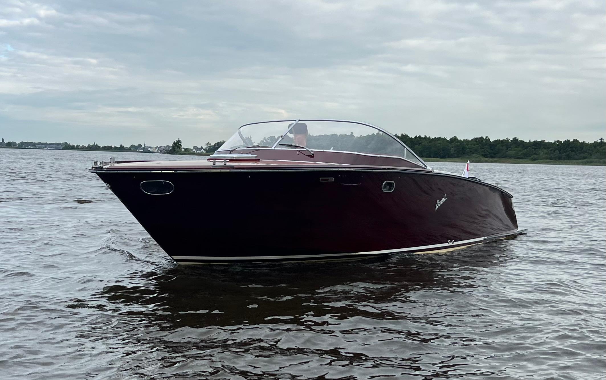 Boesch 850 Runabout Deluxe 1991 – houten klassieker met 604 pk - Foto 6