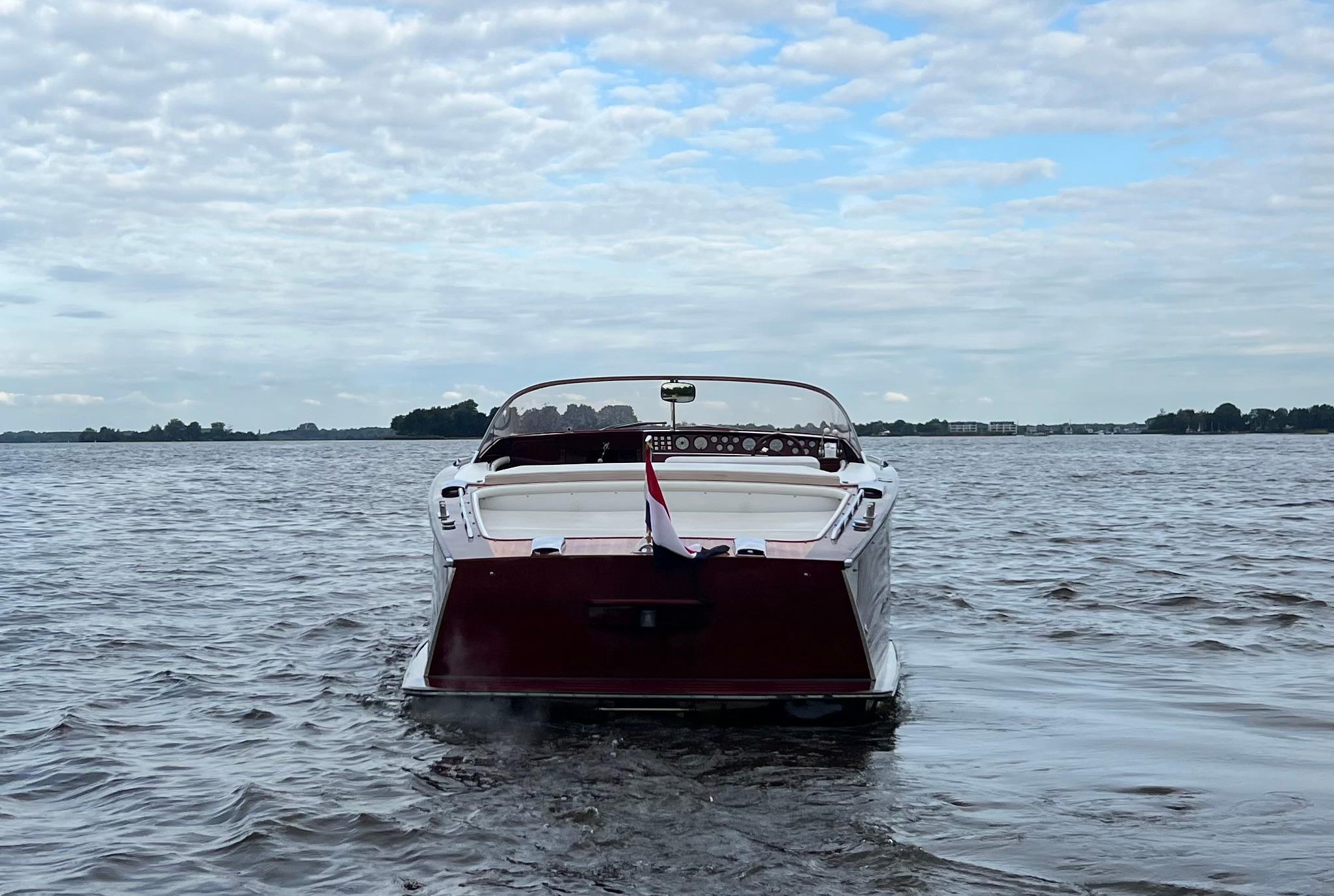 Boesch 850 Runabout Deluxe 1991 – houten klassieker met 604 pk - Foto 8