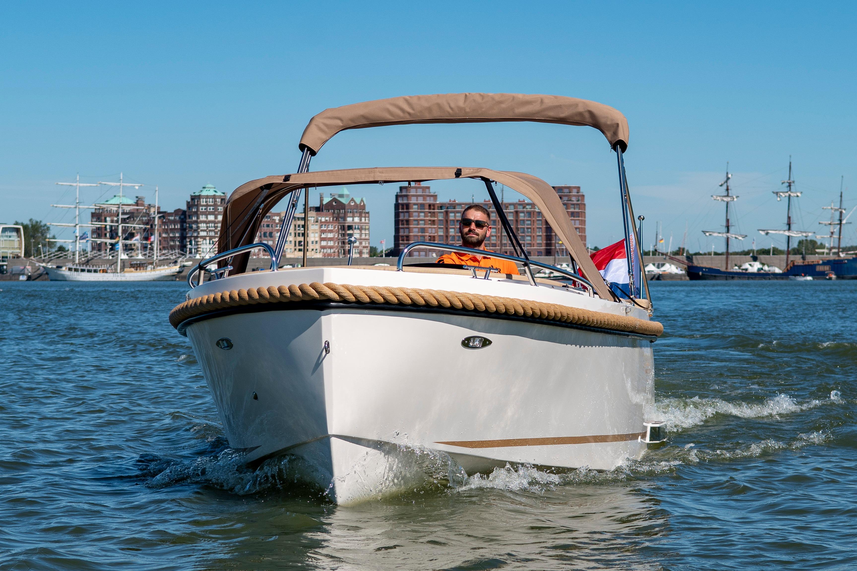 Lago Amore 606 Tender 2025 – Veelzijdige dagsloep tot 60 pk - Foto 4