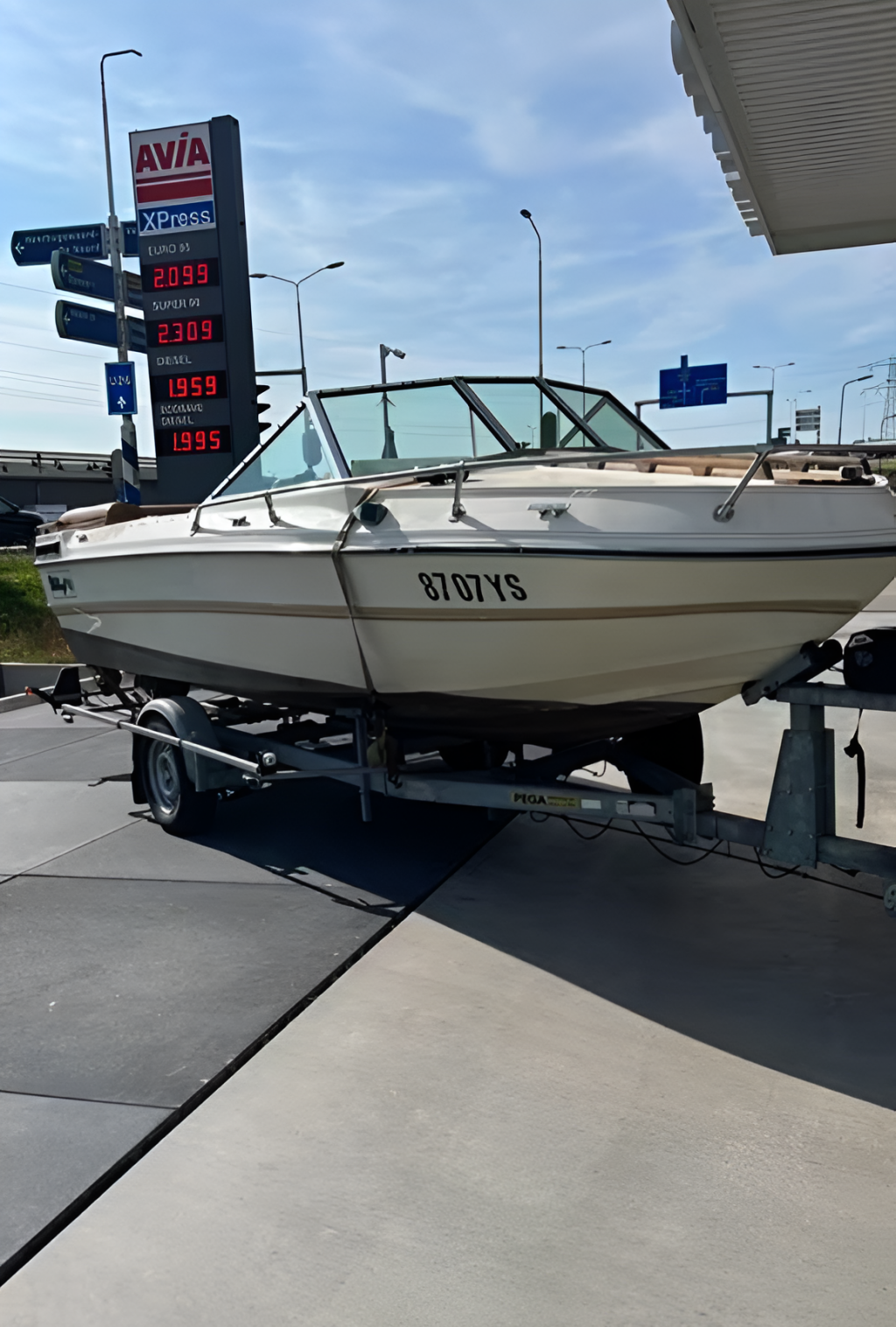 Webcrafft Sportboot 1984 – 170 pk Mercruiser met trailer - Foto 2