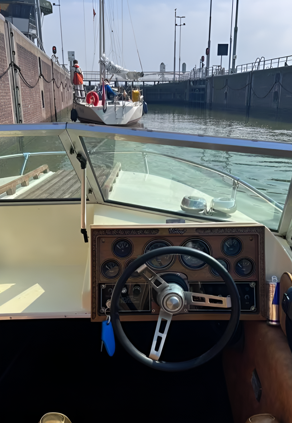 Webcrafft Sportboot 1984 – 170 pk Mercruiser met trailer - Foto 3