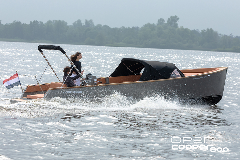 Cooper 800 2025 – 8,3m diesel tender met buiskap - Foto 11