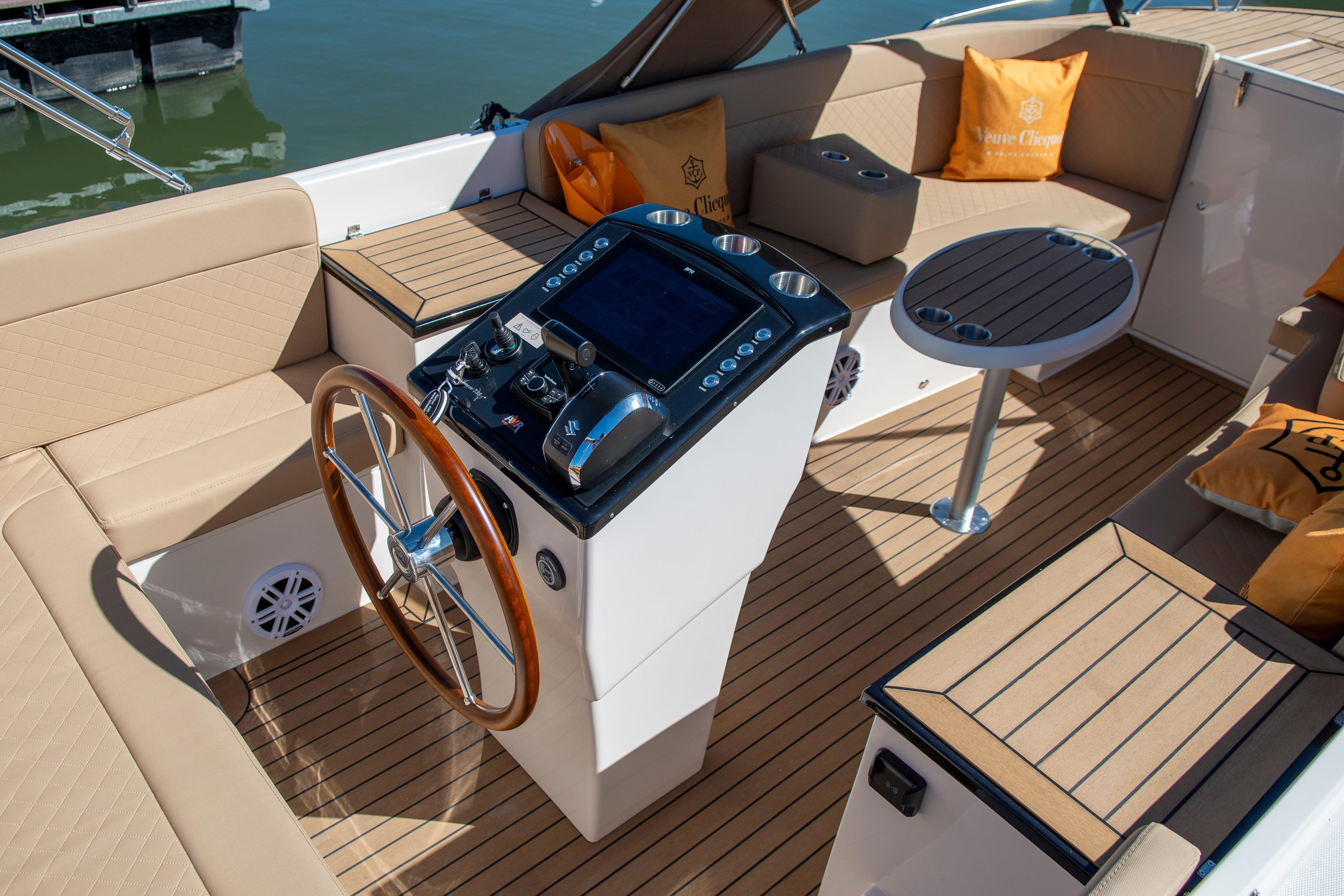 Lago Amore 733 Tender 2025 – Stabiele weekender met boegschroef - Foto 5