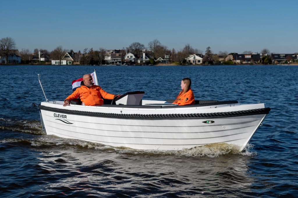 Clever 52 sloep 2024 – polyester dagboot voor 6 personen - Foto 2