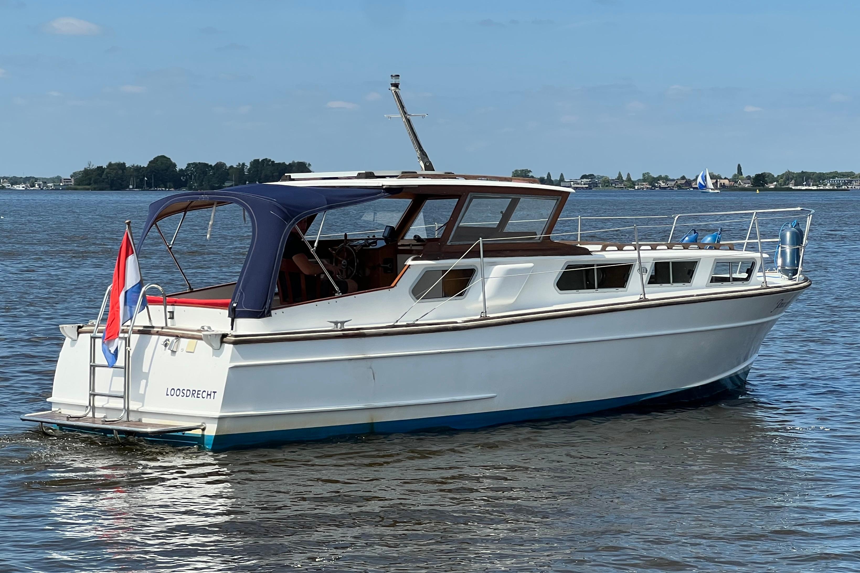 Kruiser Polyflash 950 (1972) – Dieselkruiser met 239 uur - Foto 6