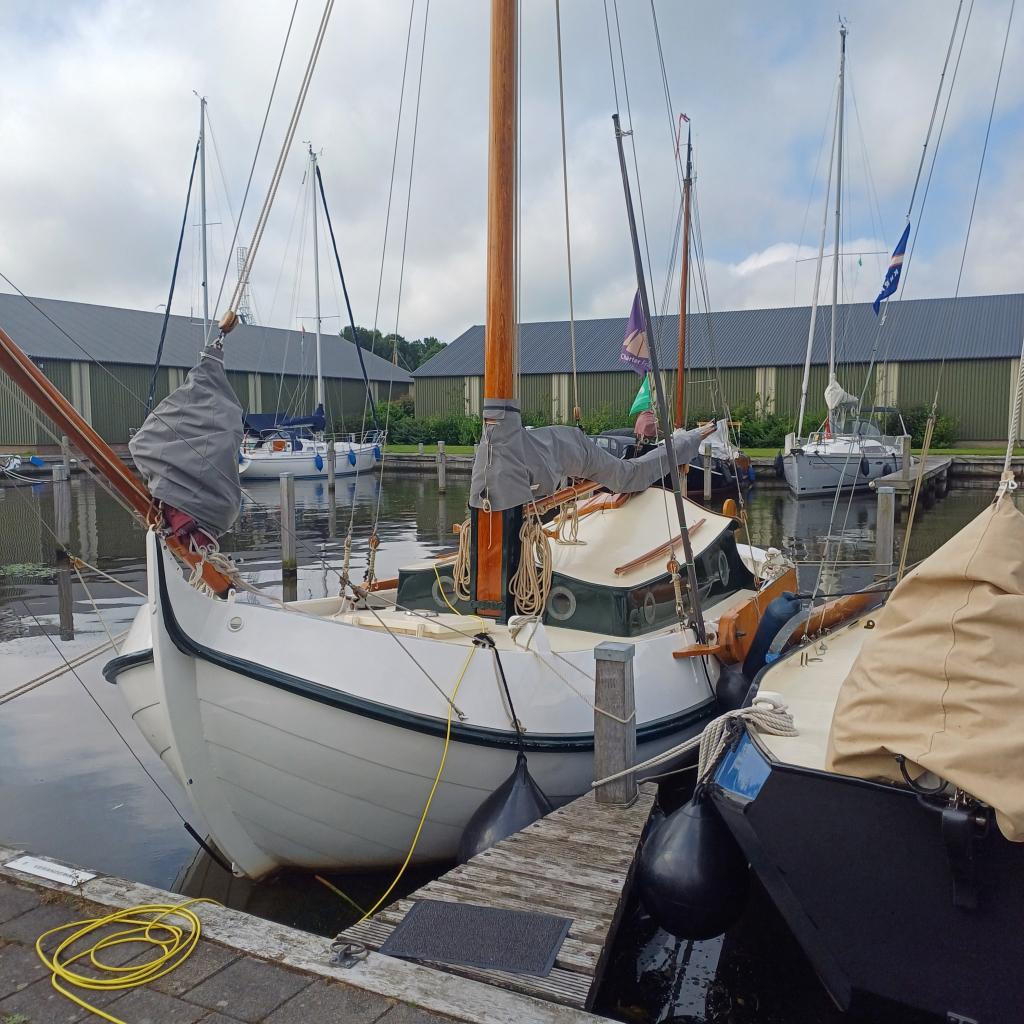 Bol Blokzijl 8.65m 1977 – Platbodem met geringe diepgang - Foto 3