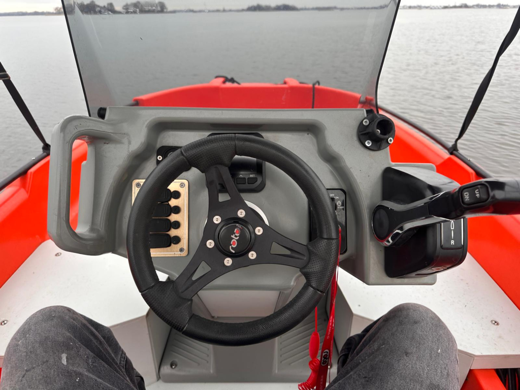 Roto Hydra 450 XR1 2024 – Wendbare 4,5m sportboot - Foto 3