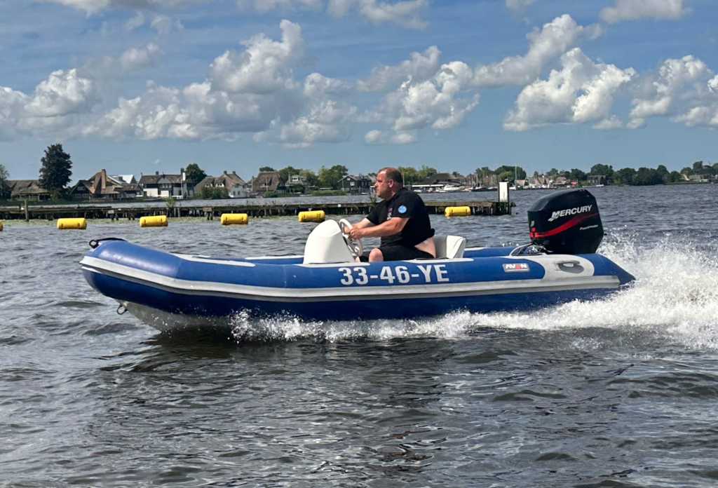 Avon Adventure 450 RIB 2000 – vaarklaar met 50 pk Mercury - Foto 7