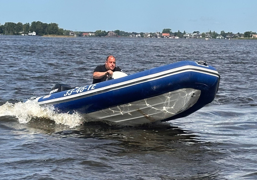Avon Adventure 450 RIB 2000 – vaarklaar met 50 pk Mercury - Foto 10