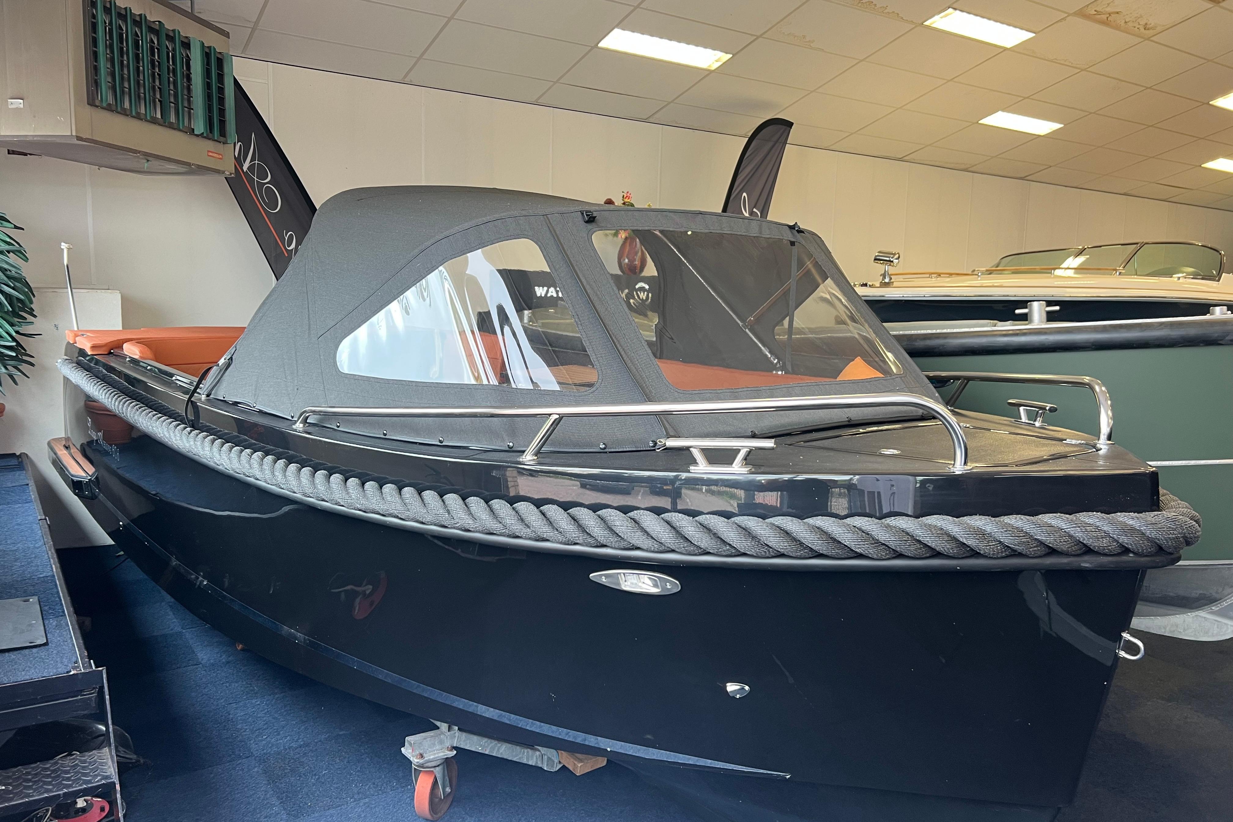 Lago Amore 606 Tender 2026 – compleet vaarklaar met buiskap - Foto 2