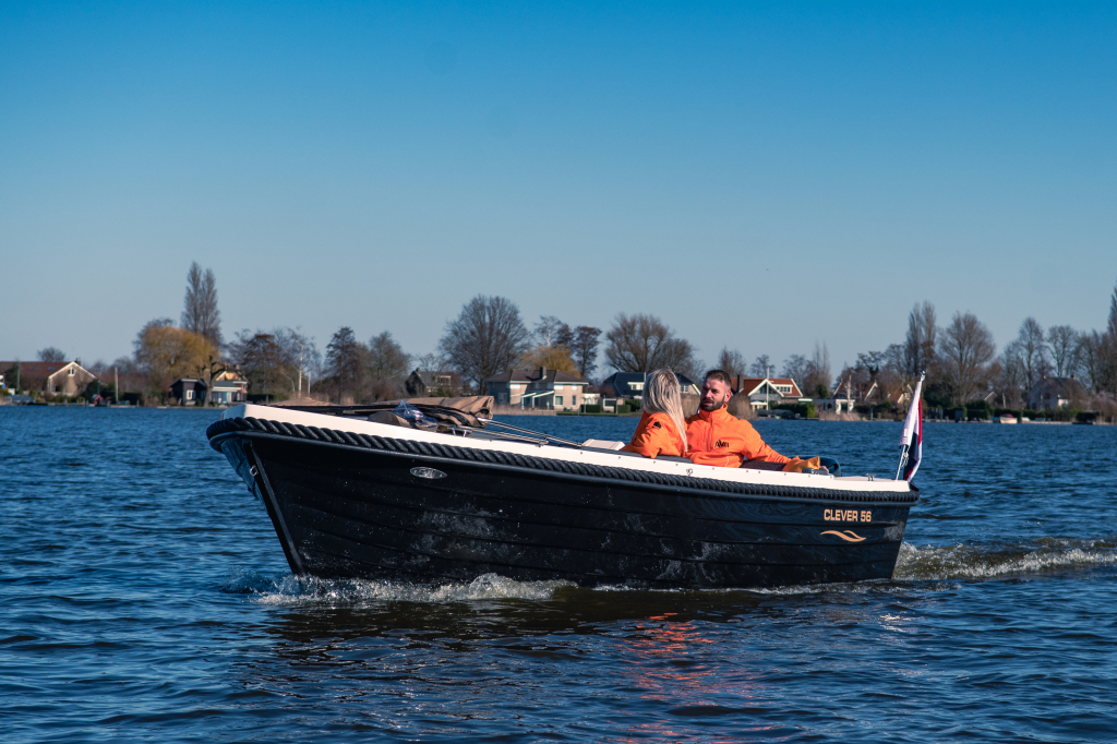 Clever 56 2024 – Veelzijdige polyester sloep - Foto 4