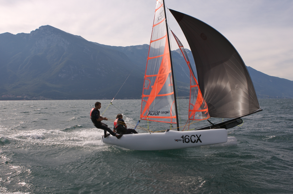 Topper Cat16 2024 – Skeg-romp zonder zwaarden - Foto 11