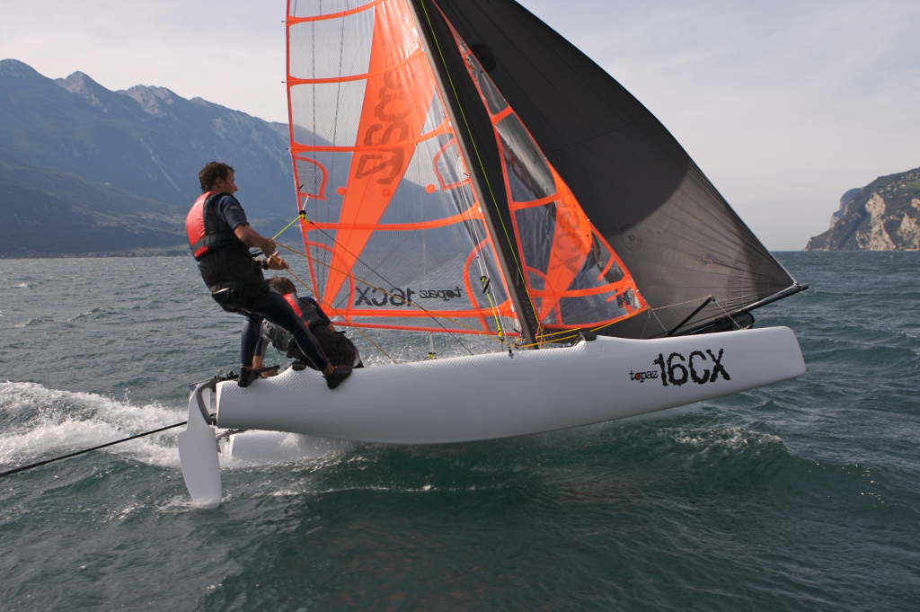 Topper Cat16 2024 – Skeg-romp zonder zwaarden - Foto 10