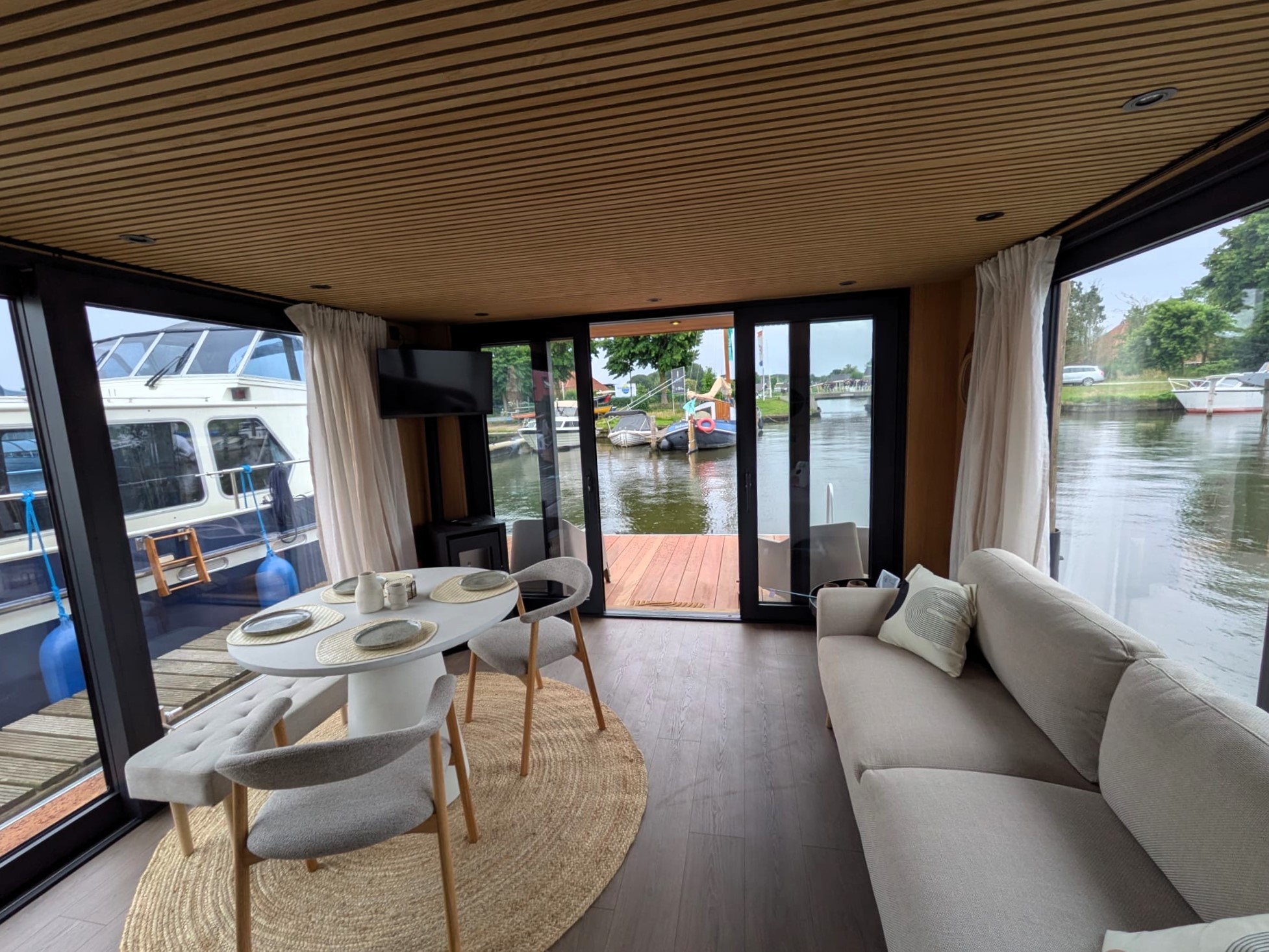 Surla 12 Houseboat 2025 – Zelfvoorzienend met ligplaats - Foto 8