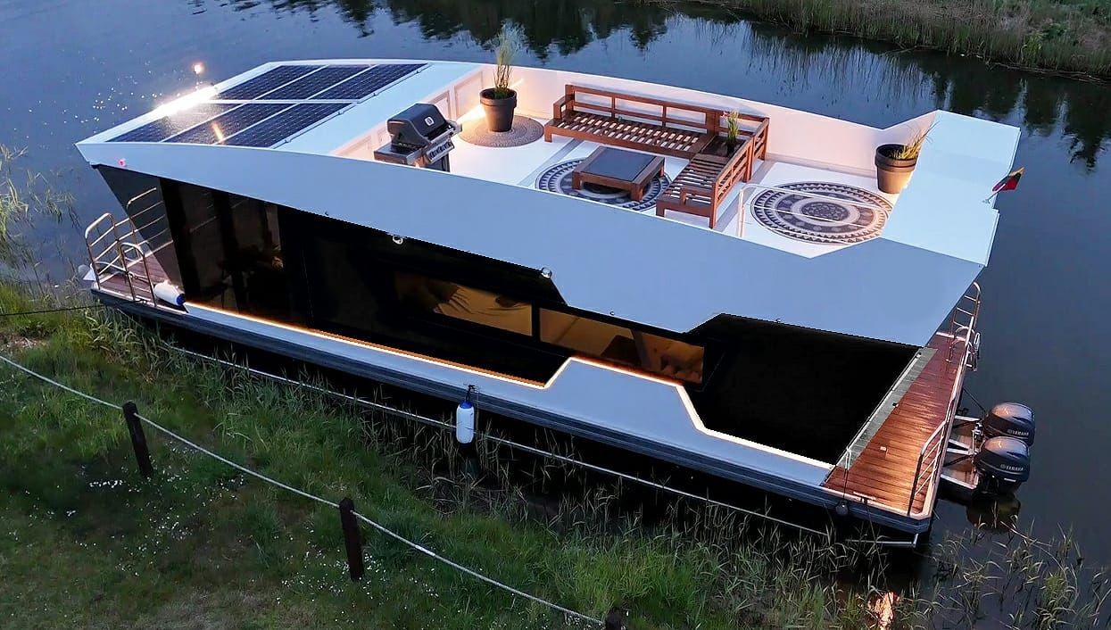 Nordic Season NS 43 EVO 37 CE-C Houseboat
