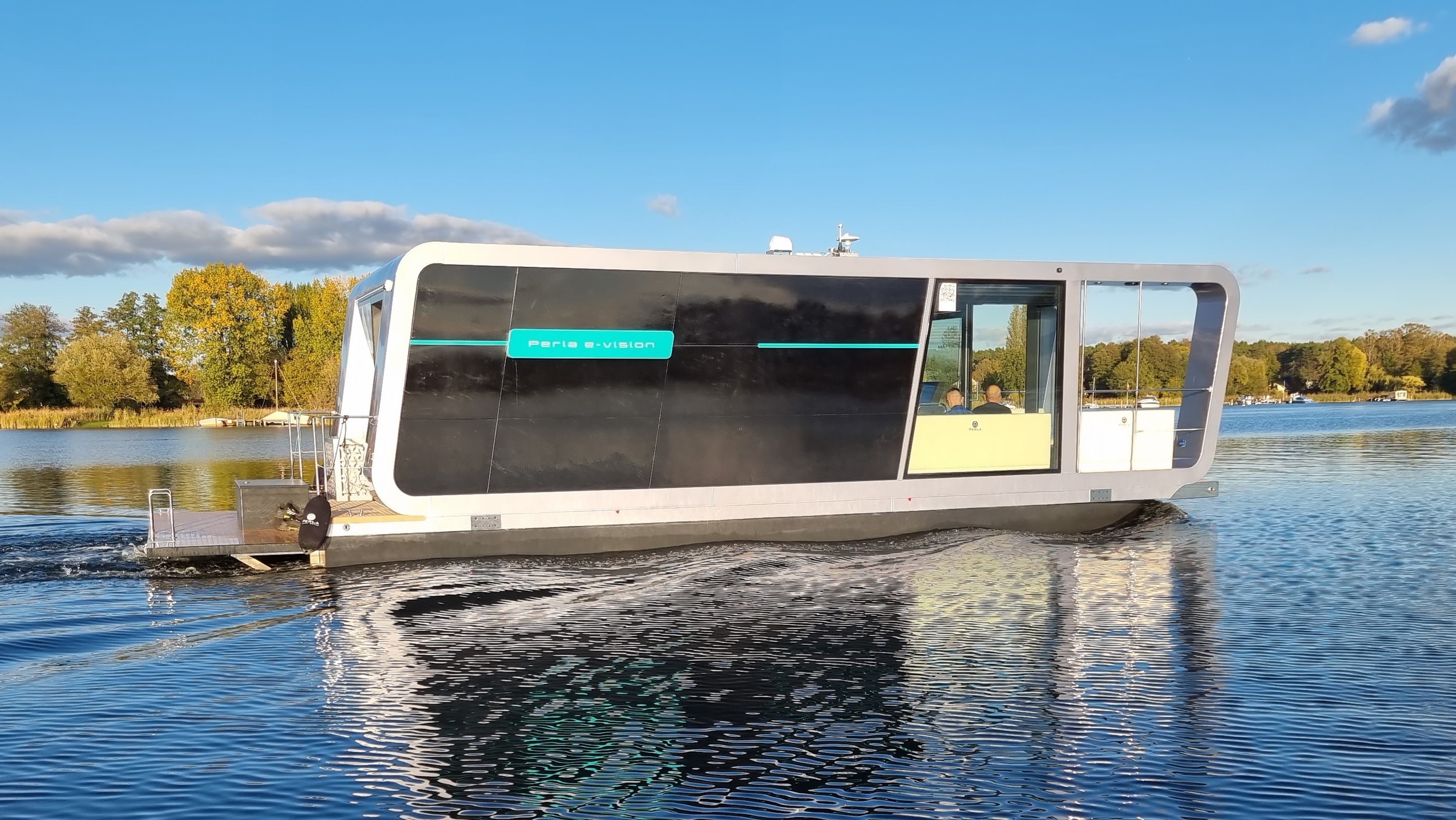 Perla E-vision 42 – aluminium woonboot met elektrische aandrijving - Foto 7