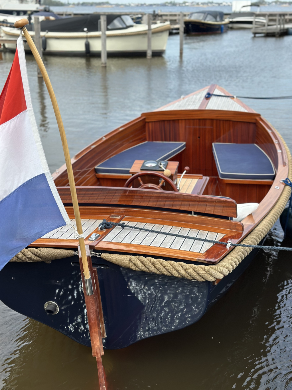 Akerboom Spiegelsloep 5.70 2002 – Mahonie & teak afwerking - Foto 8