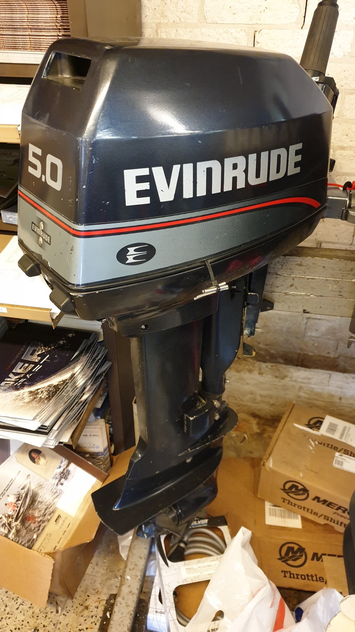 Evinrude 5pk 2-takt 1997 – Compacte buitenboordmotor - Foto 2