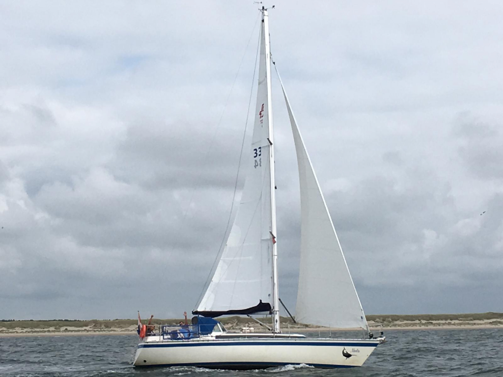 Friendship 35 1989 – Rondspant zeiljacht met 2017 tuigage - Foto 1