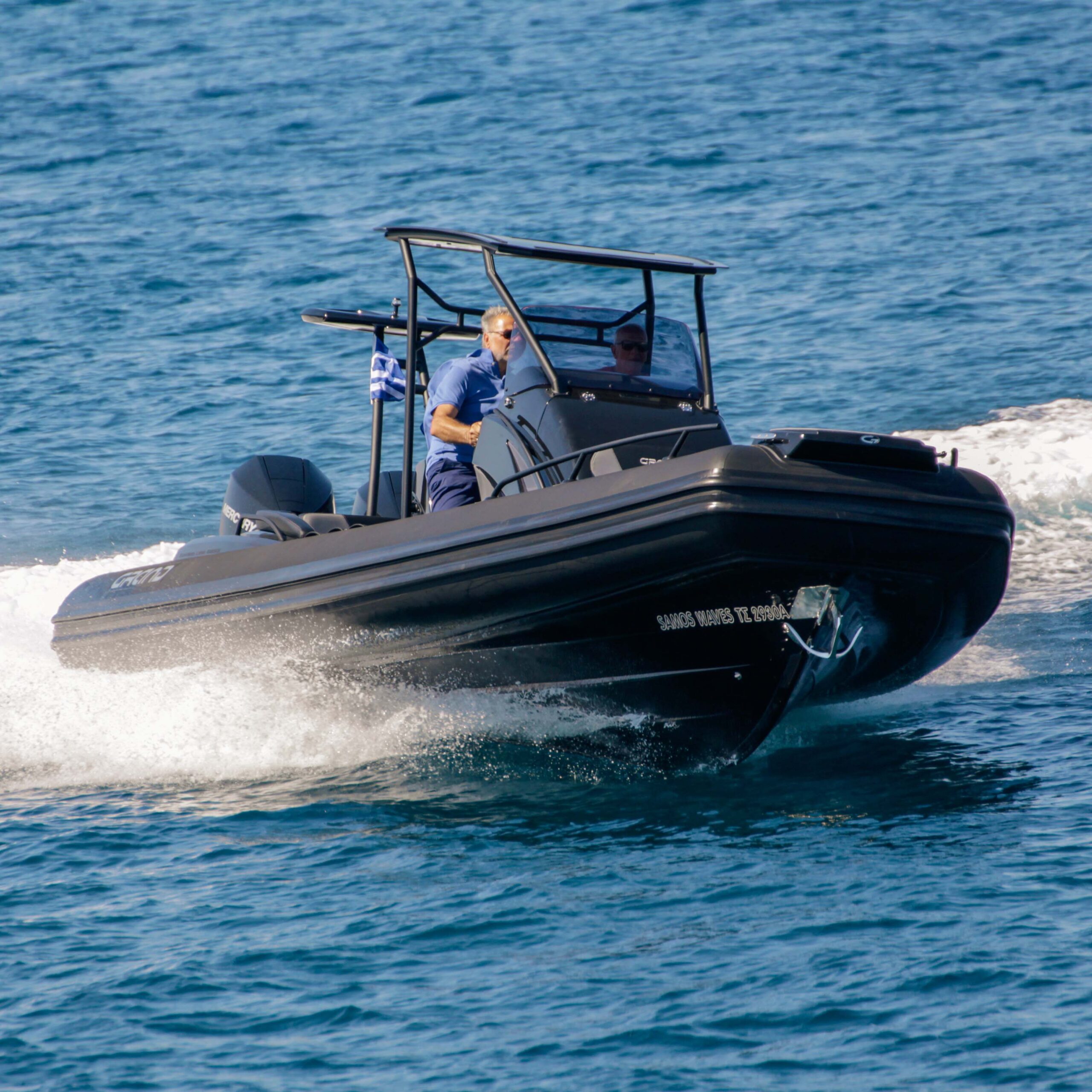 Grand Golden Line G850 2025 – V-bodem RIB met day cruiser luxe