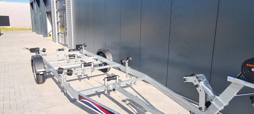 KT1800 LED Geremde Kicktrailer Boottrailer - Foto 5