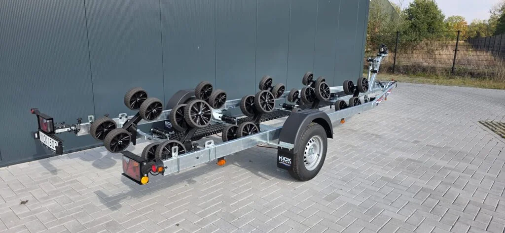 KT1500 XL Multiroller LED Kicktrailer: Geremde Boottrailer tot 7 Meter - Foto 7