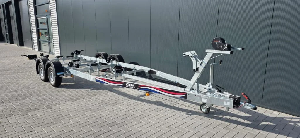 KT2500 Basis LED Kicktrailer, Geremde boottrailer voor boten tot 7m - Foto 2