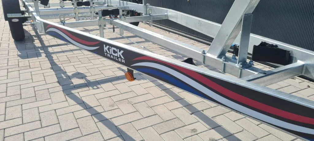 KT2500 XL Tender Kicktrailer, Geremde Boottrailer voor boten tot 7.5m - Foto 3