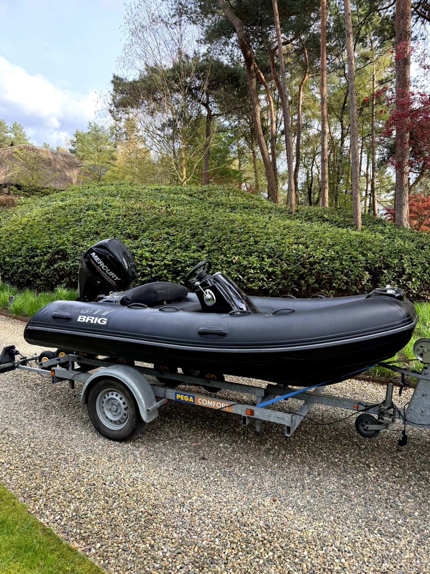 Brig Eagle 340 (2016) met Mercury 25pk en trailer - Foto 1