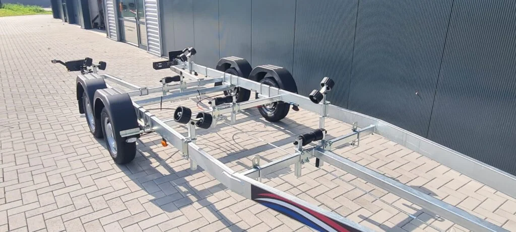 KT2000 XL Tender Kicktrailer Boottrailer – Geremd & Nederlands Kenteken - Foto 5