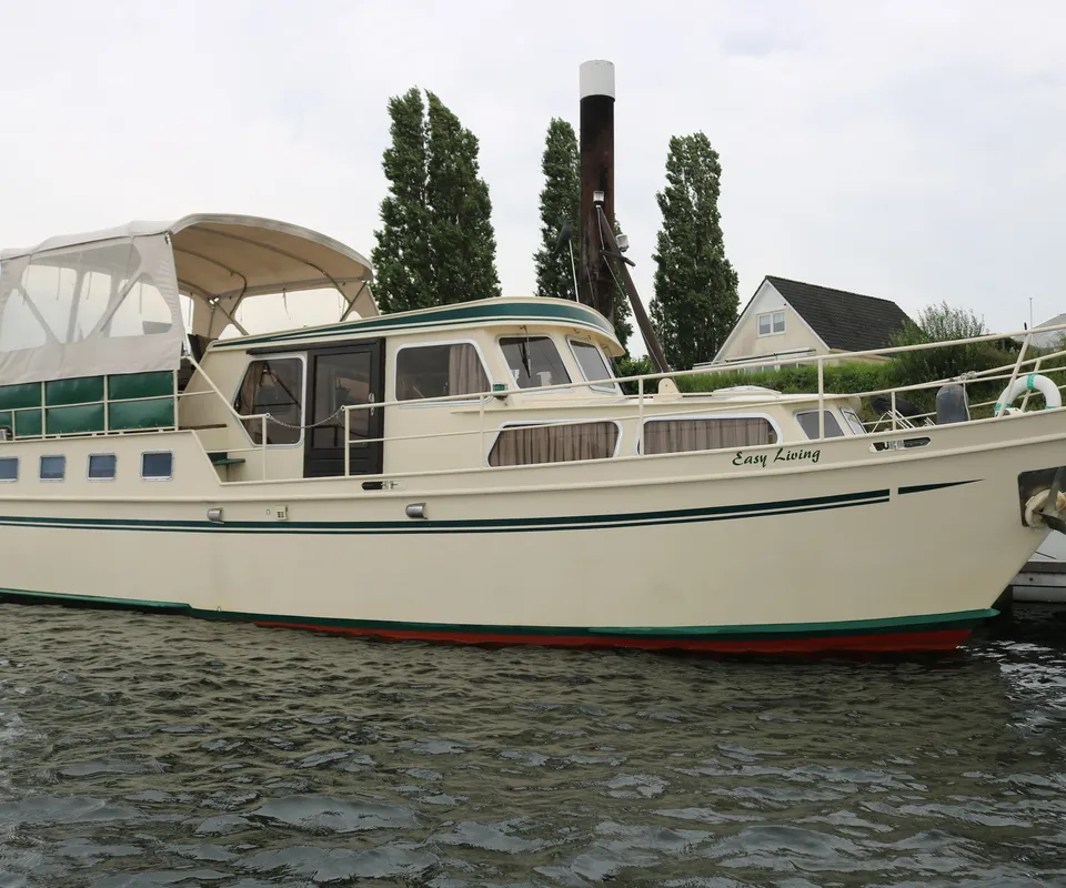 Fidego Kruiser 1100 1981 – stalen kajuitboot met 3 hutten - Foto 1