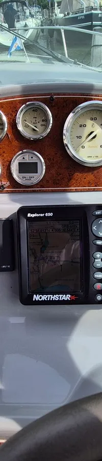 Bayliner 275 Motorjacht 2006 – Compleet Uitgerust - Foto 10