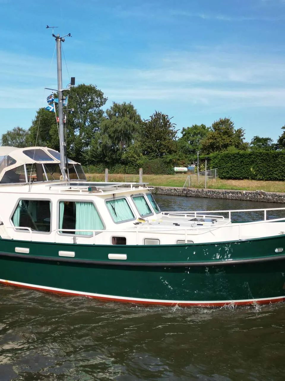 Monty Bank 10.50 uit 1996 – ruim en comfortabel - Foto 1