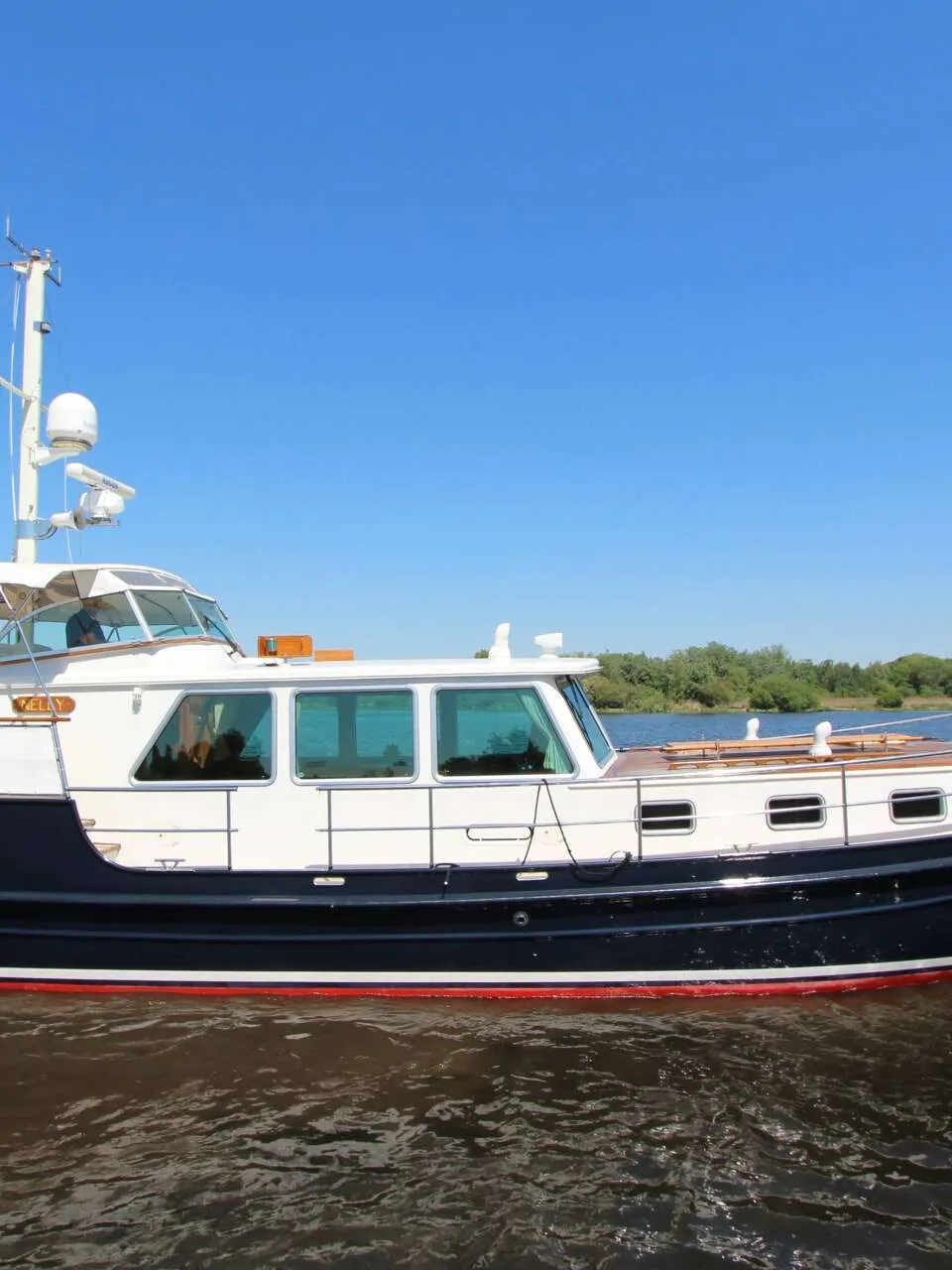 Van Rossumvlet 16M 1964 – Stalen motorjacht met offshore potentieel - Foto 1