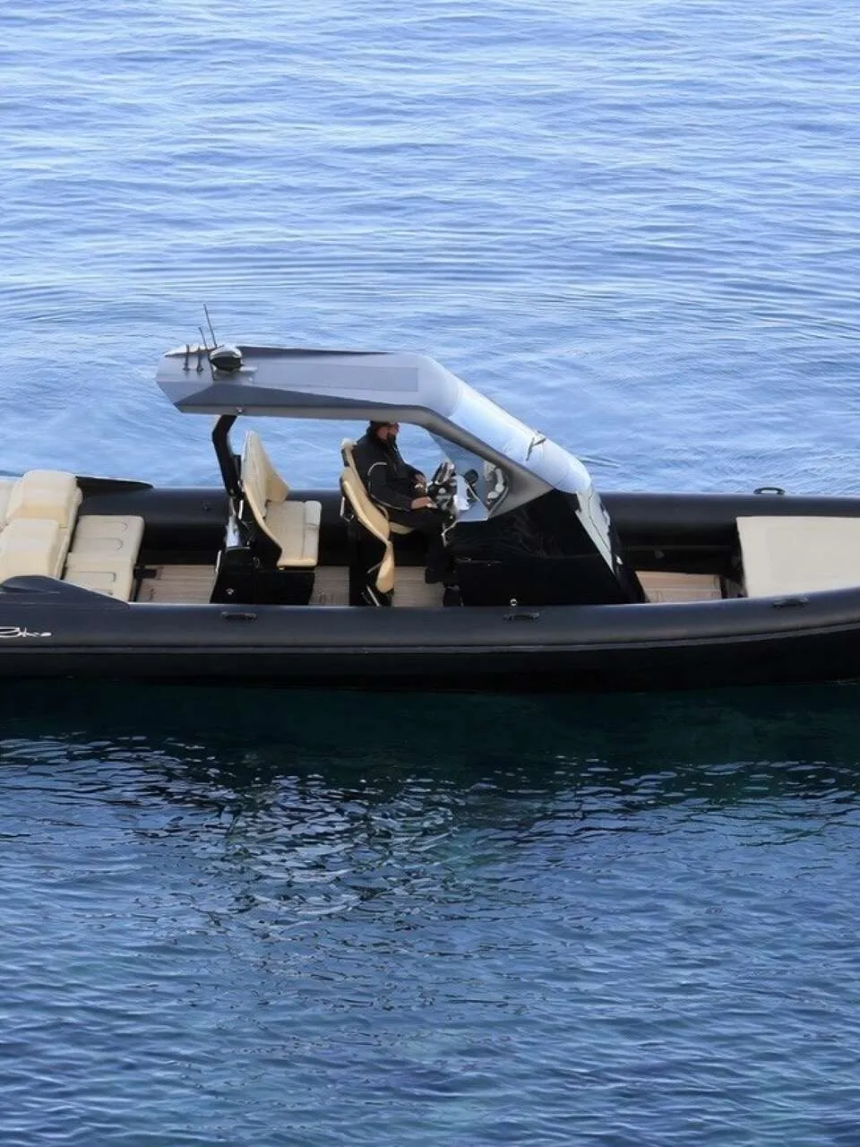 RIBCO Seafarer 36 2026 – Twin 300HP Outboards - Foto 1