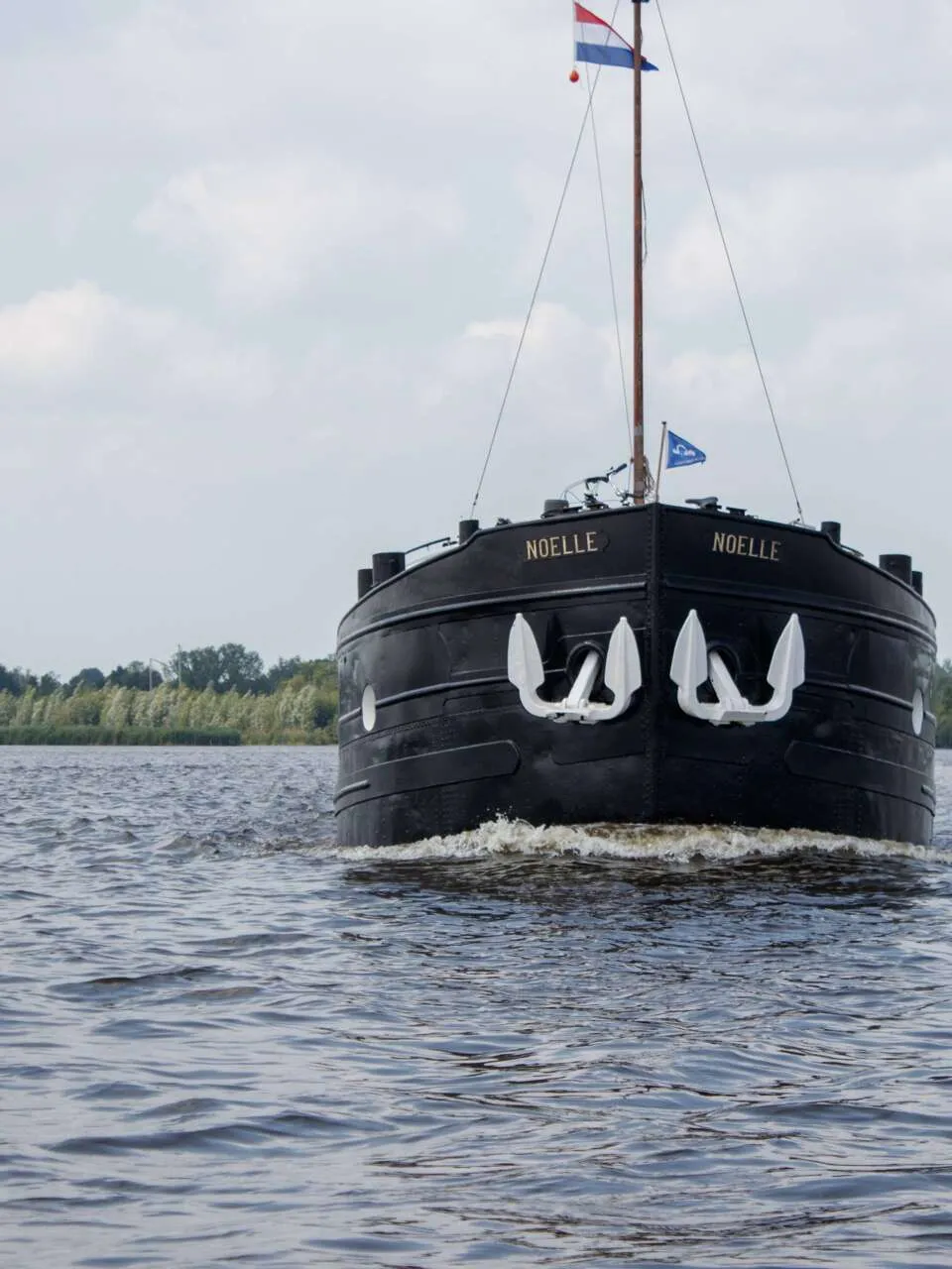 Houseboat Waterloft 1951 – Stalen Motorjacht 38m - Foto 3