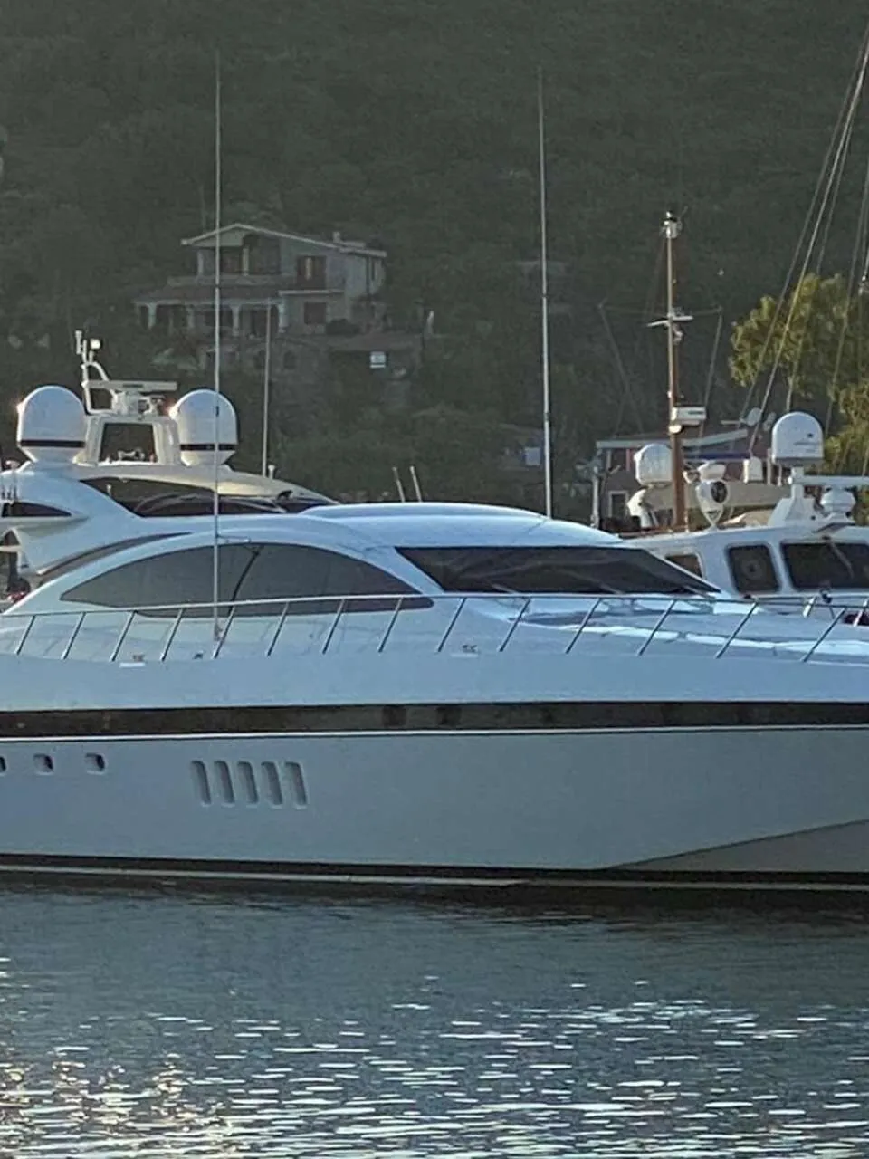 Mangusta 92 2008 – Italiaanse Sportcruiser Prestaties - Foto 2