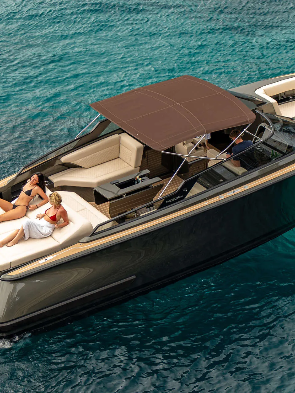 Reborn 38 Bowrider 2024 – Twee 480pk Volvo diesels - Foto 1