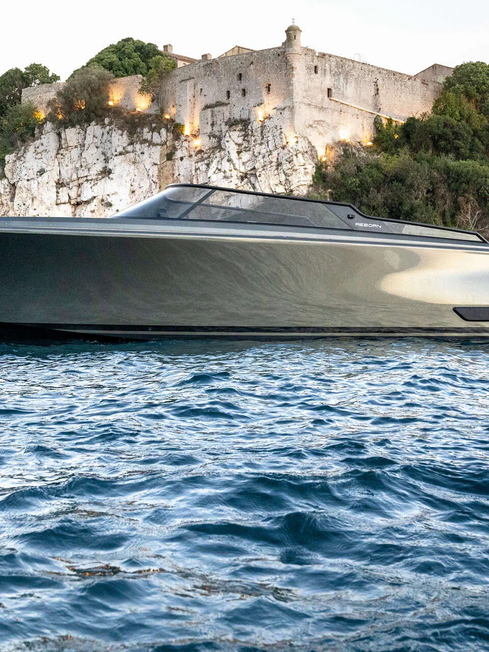 Reborn 38 Bowrider 2024 – Twee 480pk Volvo diesels - Foto 2