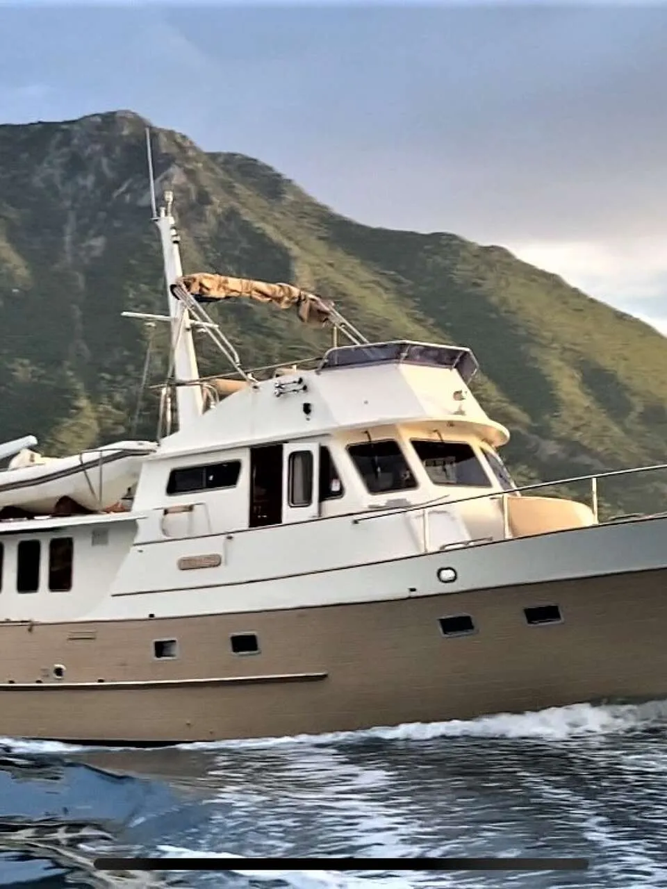 Grand Banks 49 Alaskan 1974 – Klassiek houten motorjacht - Foto 1