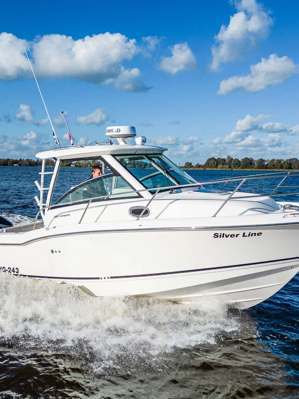 Boston Whaler 285 Conquest Pilothouse 2022 – Twin V8 outboards - Foto 1