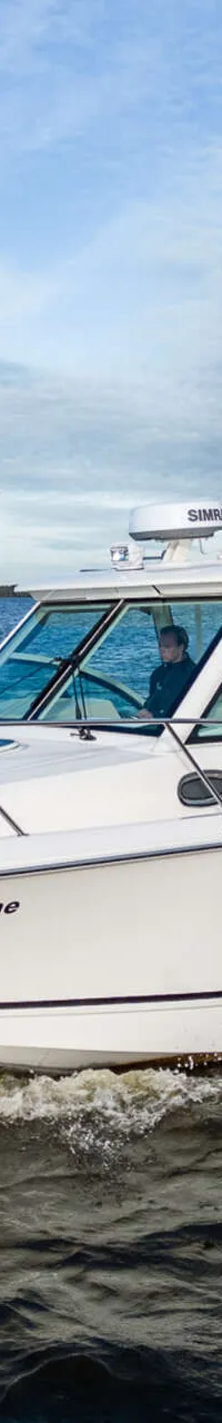 Boston Whaler 285 Conquest Pilothouse 2022 – Twin V8 outboards - Foto 9