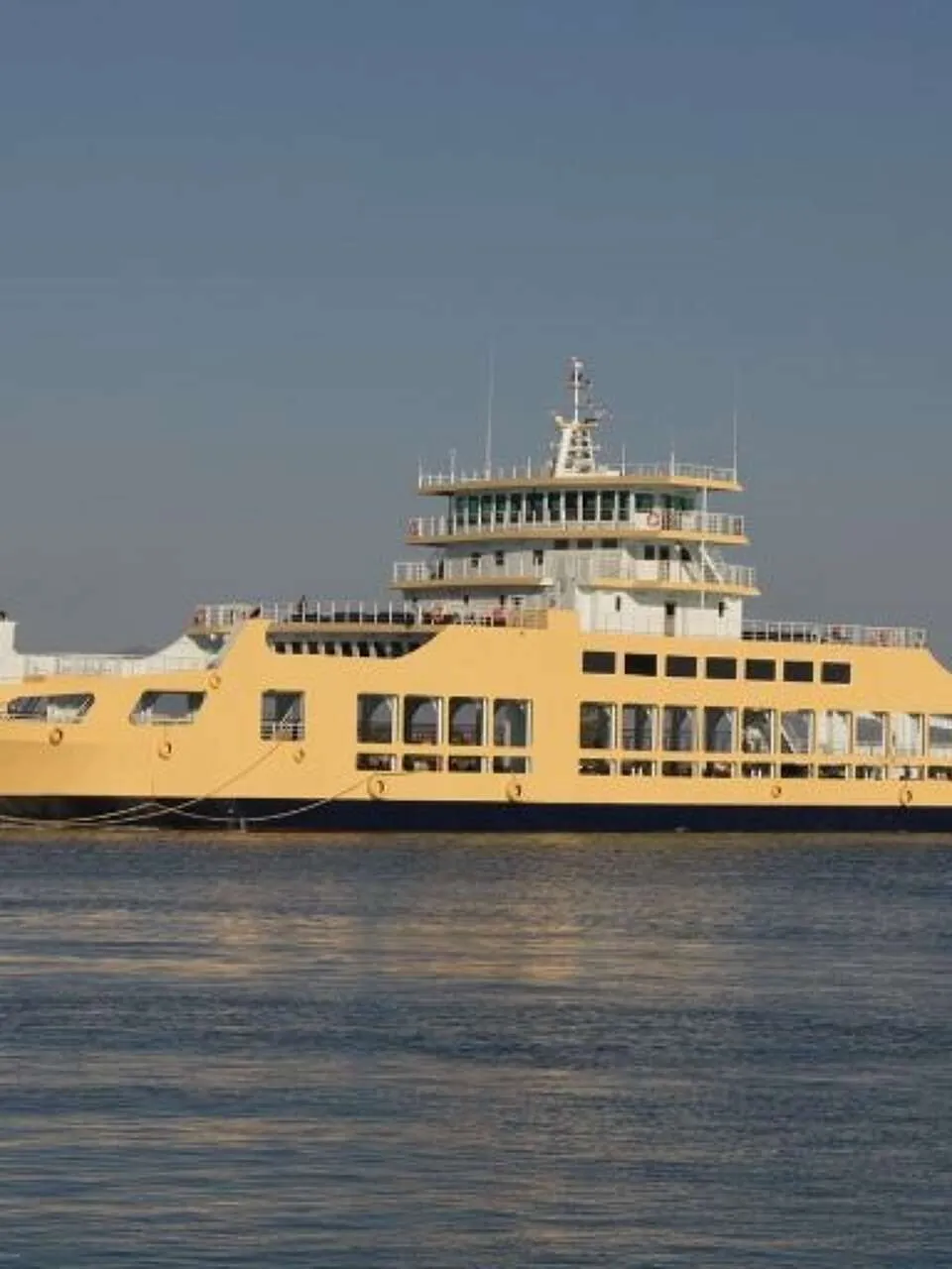RO/PAX Double Ended Ferry 2017 – 107m Commercieel Vaartuig - Foto 3