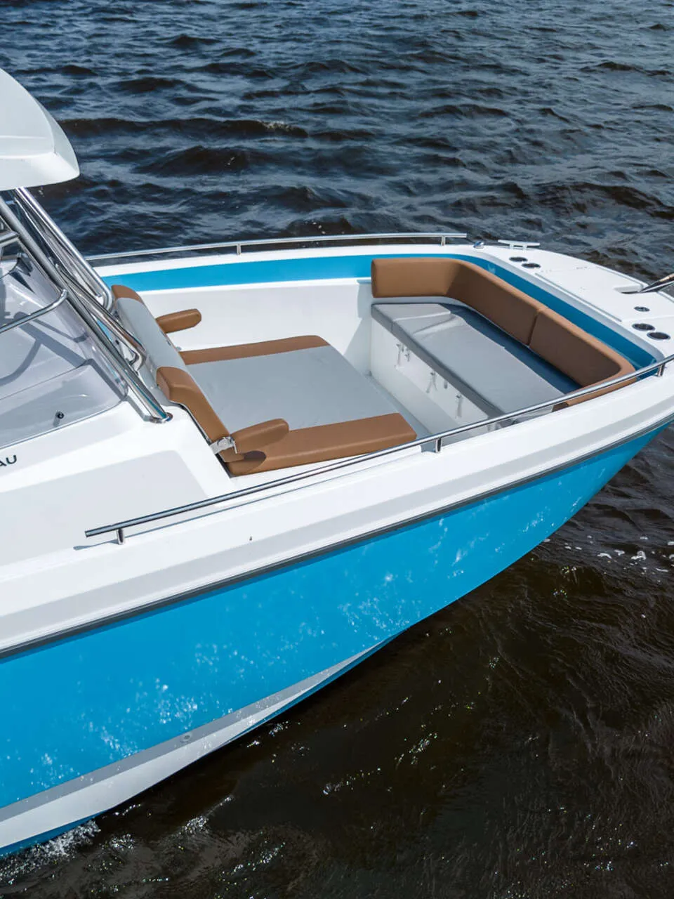 Beneteau Flyer 9 Spacedeck 2023 – 42 knopen met dubbele Honda's - Foto 2