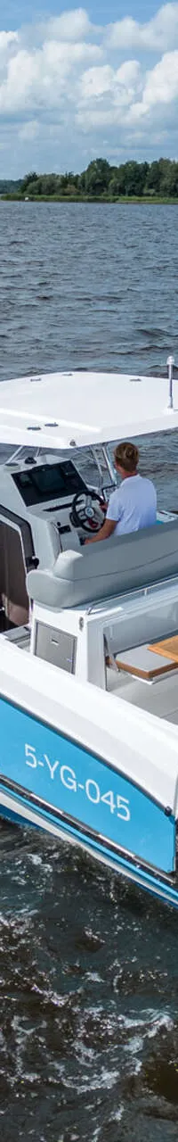 Beneteau Flyer 9 Spacedeck 2023 – 42 knopen met dubbele Honda's - Foto 7