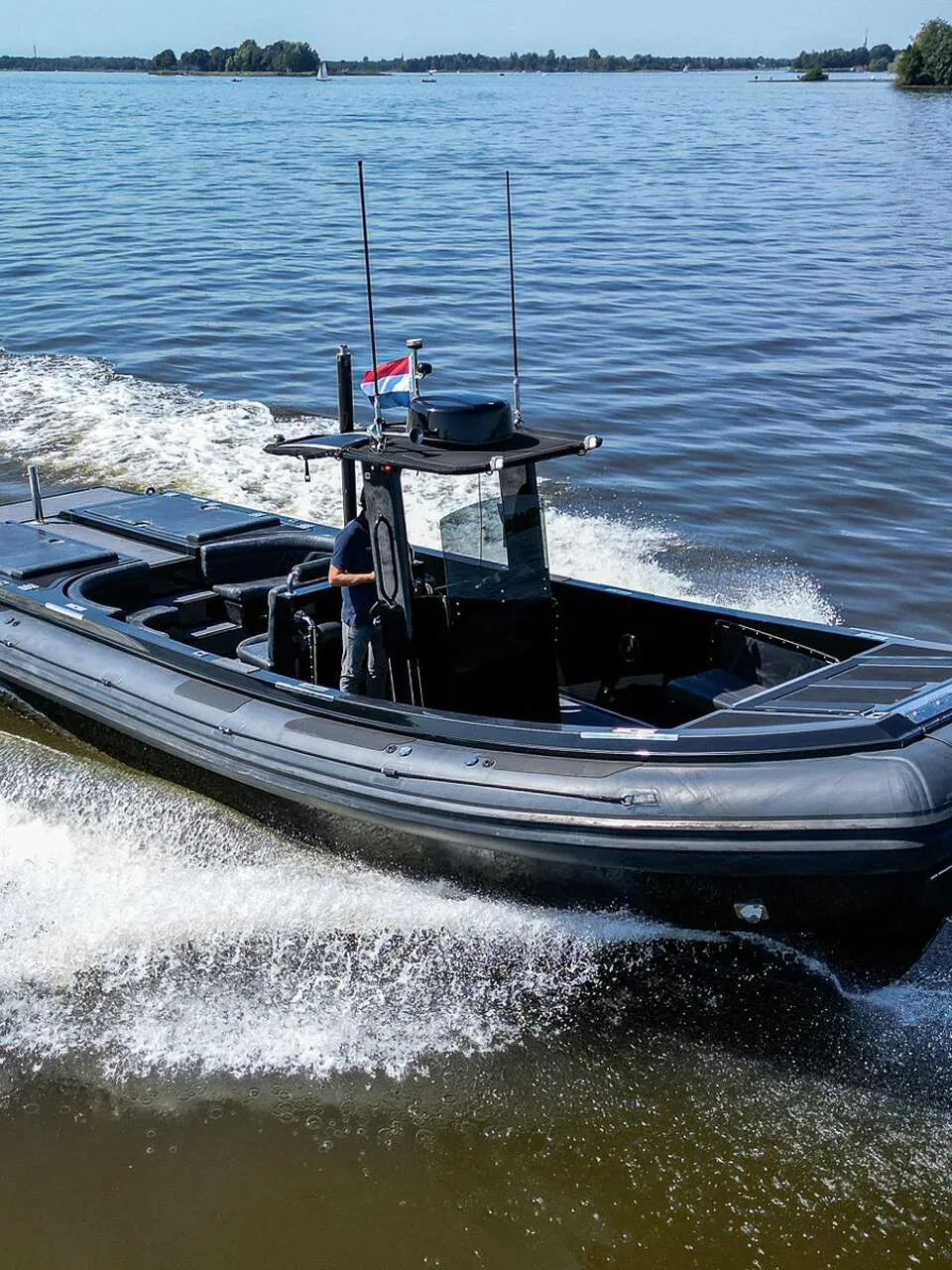 Blue Spirit BS 1050 2018 – Custom tender met ballasttanks - Foto 1